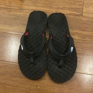 North face flip flops - size 7